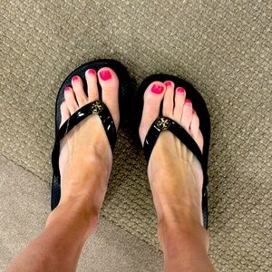 Tori Burch, black sandals size 7